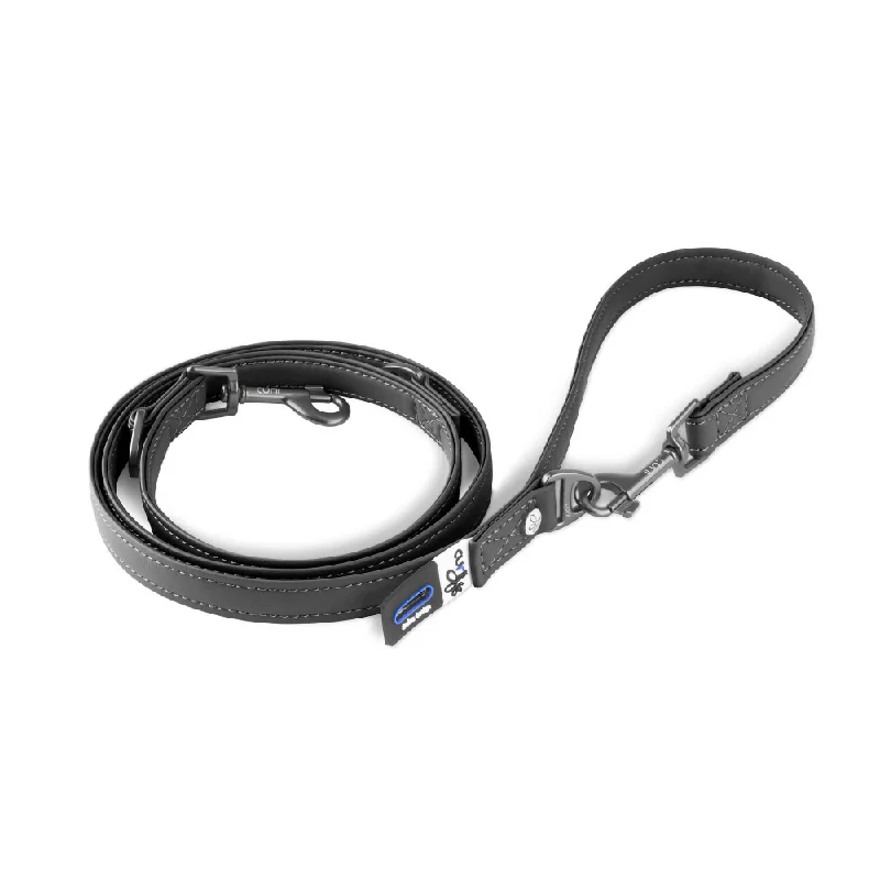 - Degradable pet feces bagCurli Apple Leather Adjustable Leash Black